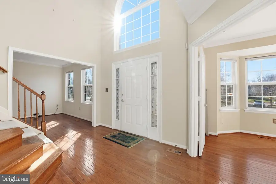 8516 Shorthills Dr, Clinton, MD 20735 - Image #2