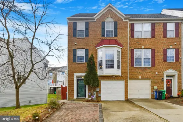 10827 Vista Gardens Dr, BOWIE, MD 20720