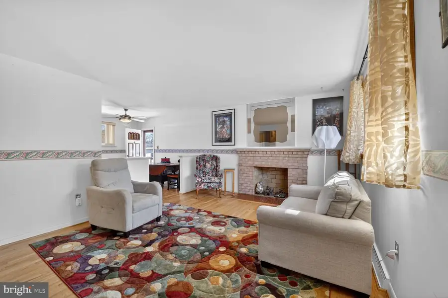 1406 Alberta Dr, District Heights, MD 20747 - Image #3