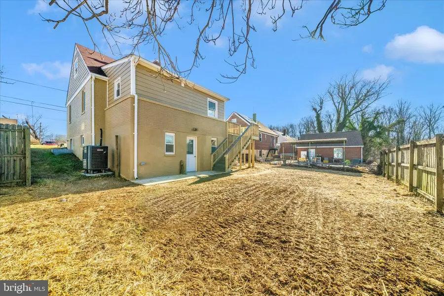 913 Highview Dr, Capitol Heights, MD 20743 - Image #3