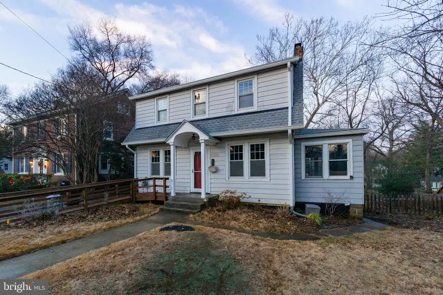 4302 Sheridan St, University Park, MD 20782 - #2