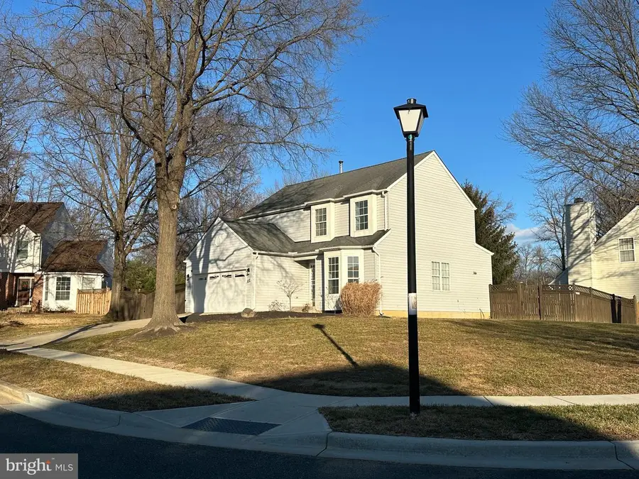 1012 Broderick Dr, Oxon Hill, MD 20745 - Image #2