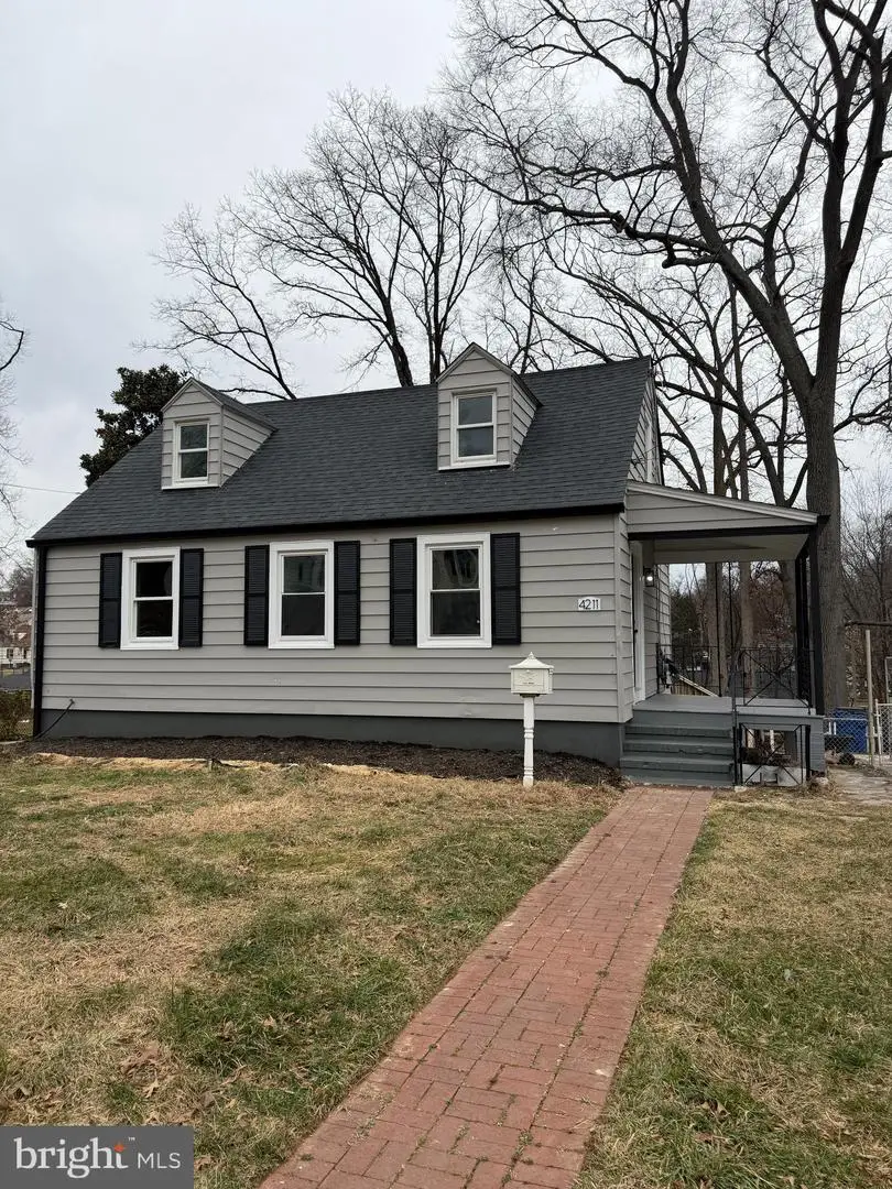 4211 72nd Ave, Hyattsville, MD 20784 - Image #2