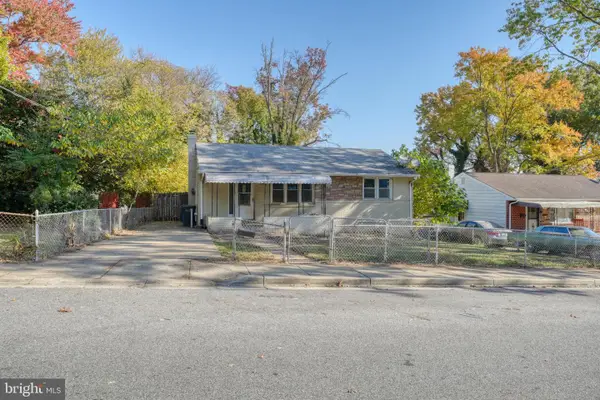 3815 71st Ave, HYATTSVILLE, MD 20784