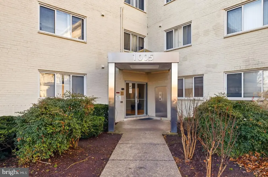 1005 Chillum Rd #305, Hyattsville, MD 20782 - #3