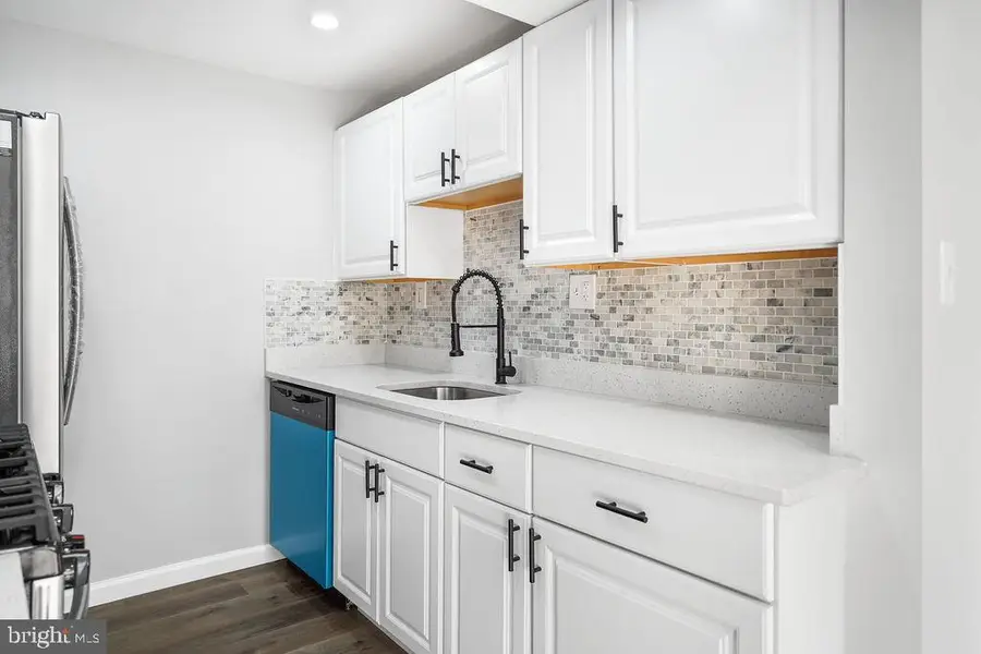 1827 Dutch Village Dr #k-350, Landover, MD 20785 - Image #3