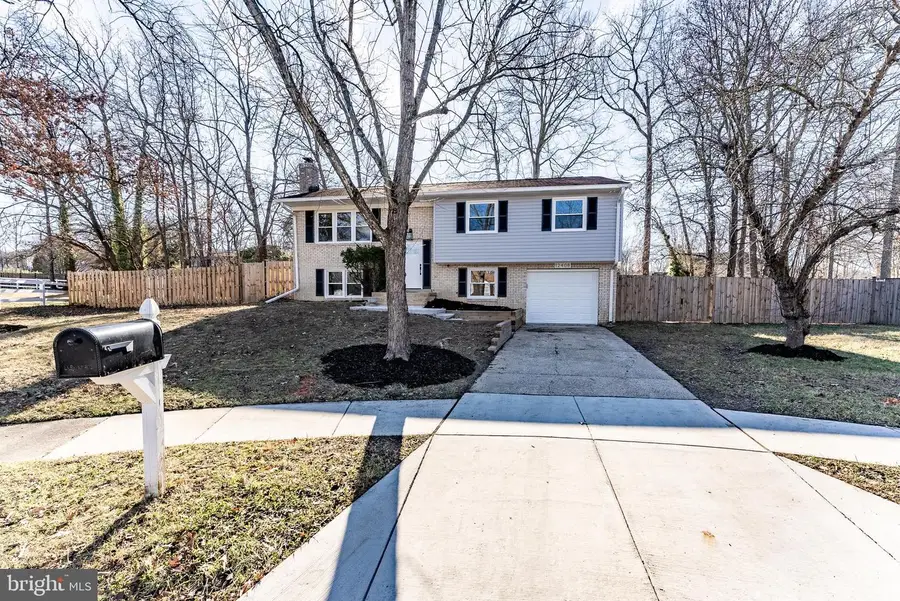 12408 Lundale Ct, Fort Washington, MD 20744 - Image #2