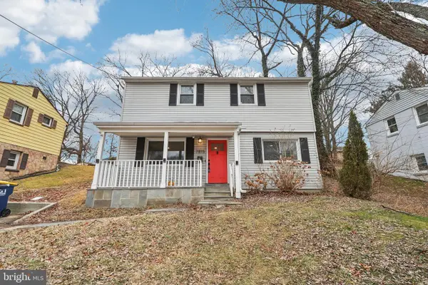 7815 Johnson Ave, LANHAM, MD 20706