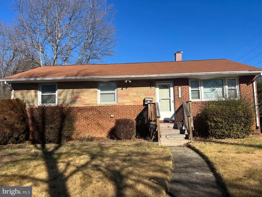 6622 Lacona St, District Heights, MD 20747 - Image #2