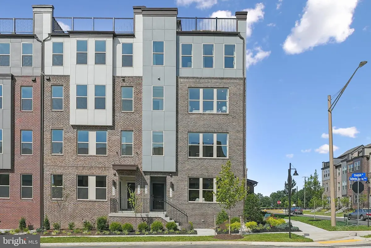 6715 Belcrest Rd, Hyattsville, MD 20782 - Image #1