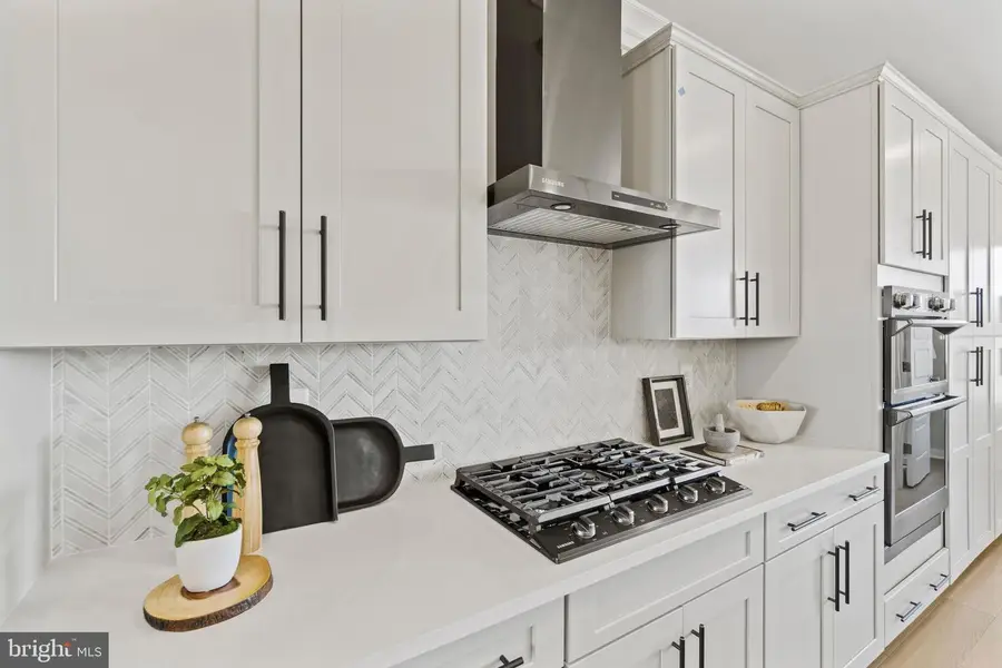 127 Summit Point Blvd #12-j, Bowie, MD 20716 - Image #3