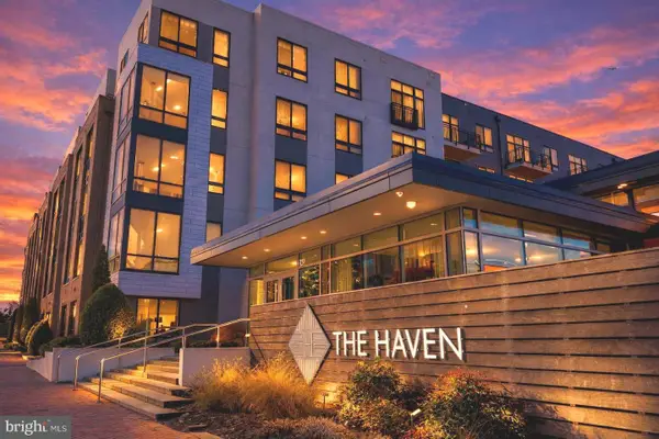 145 Riverhaven Dr #541, OXON HILL, MD 20745