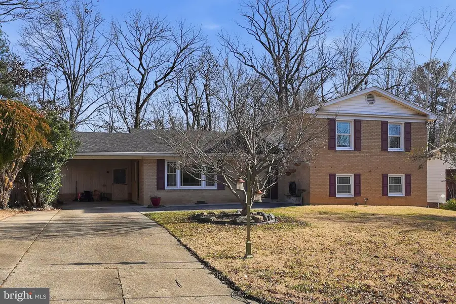 6914 Trowbridge Pl, Fort Washington, MD 20744 - Image #2