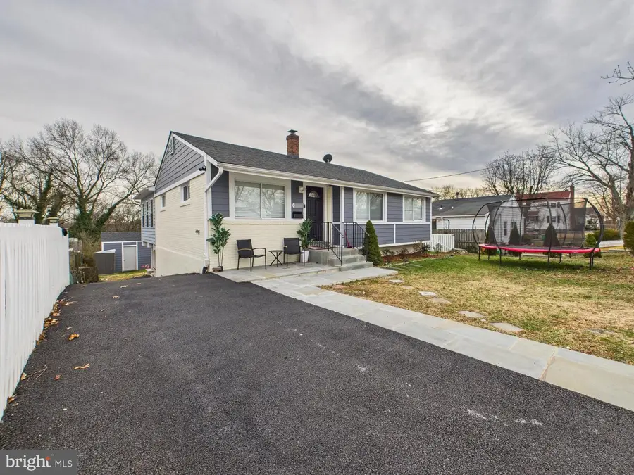 6803 Ingraham St, Riverdale, MD 20737 - Image #2