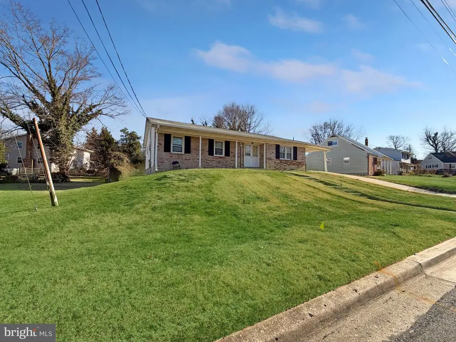 7502 Grange Hall Dr, Fort Washington, MD 20744 - Image #2