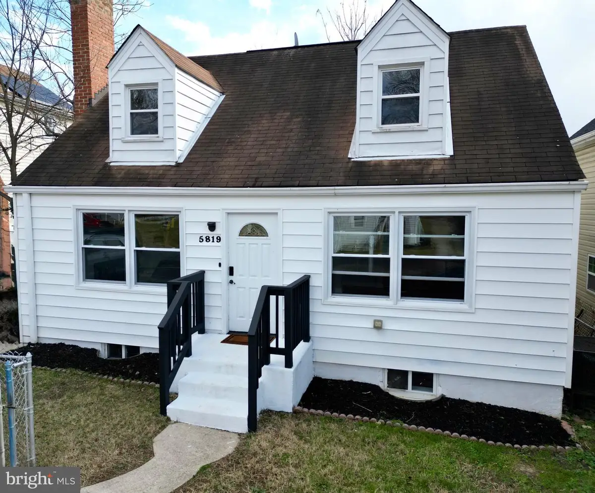 5819 Crown St, Capitol Heights, MD 20743 - #1