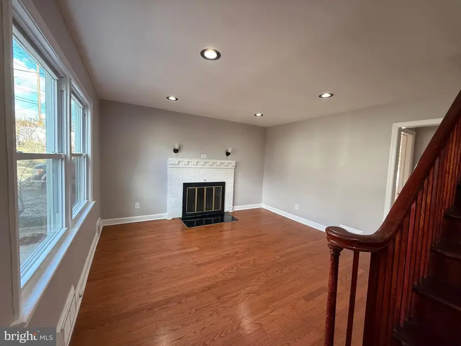 5819 Crown St, Capitol Heights, MD 20743 - #3