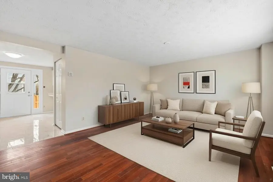 11446 Horse Soldier Pl, Beltsville, MD 20705 - #2