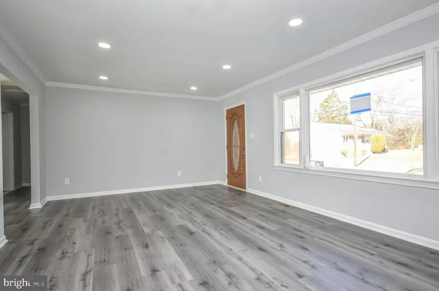 9104 Sheridan Ct, Lanham, MD 20706 - Image #3