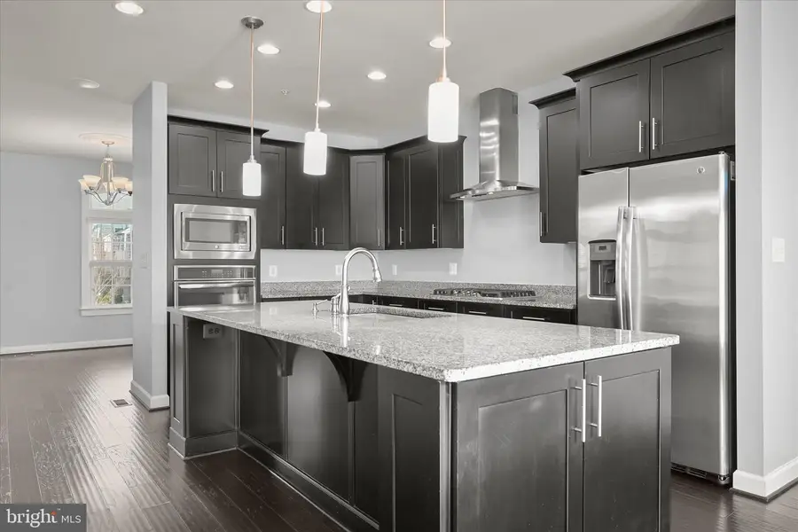 5411 Stream Bank Ln, Greenbelt, MD 20770 - #2