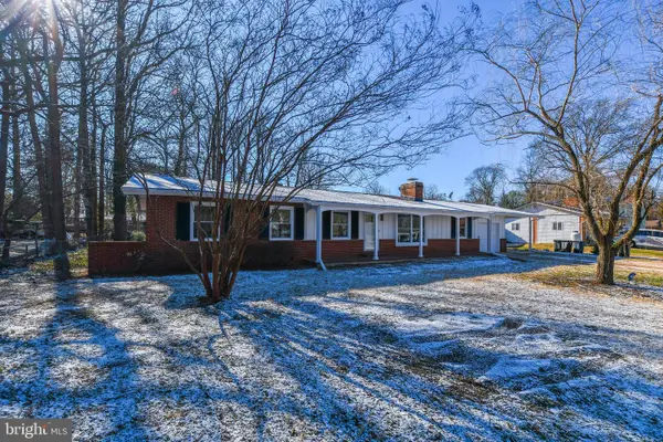 9535 Nottingham Dr, UPPER MARLBORO, MD 20772