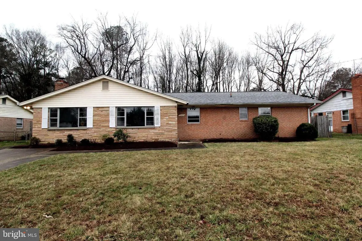 7015 Dower House Rd, Upper Marlboro, MD 20772 - #1