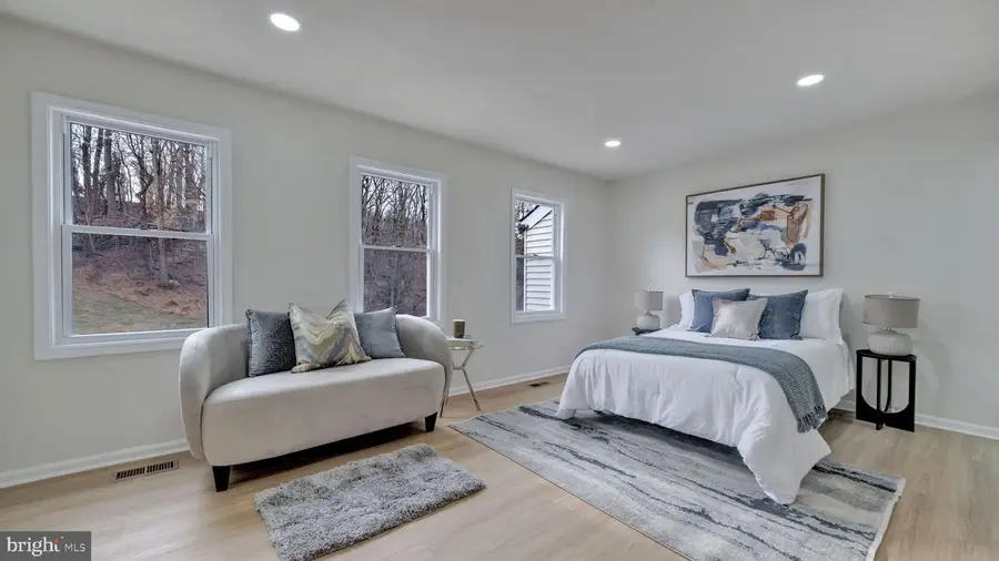 2303 Anvil Ln, Temple Hills, MD 20748 - Image #3