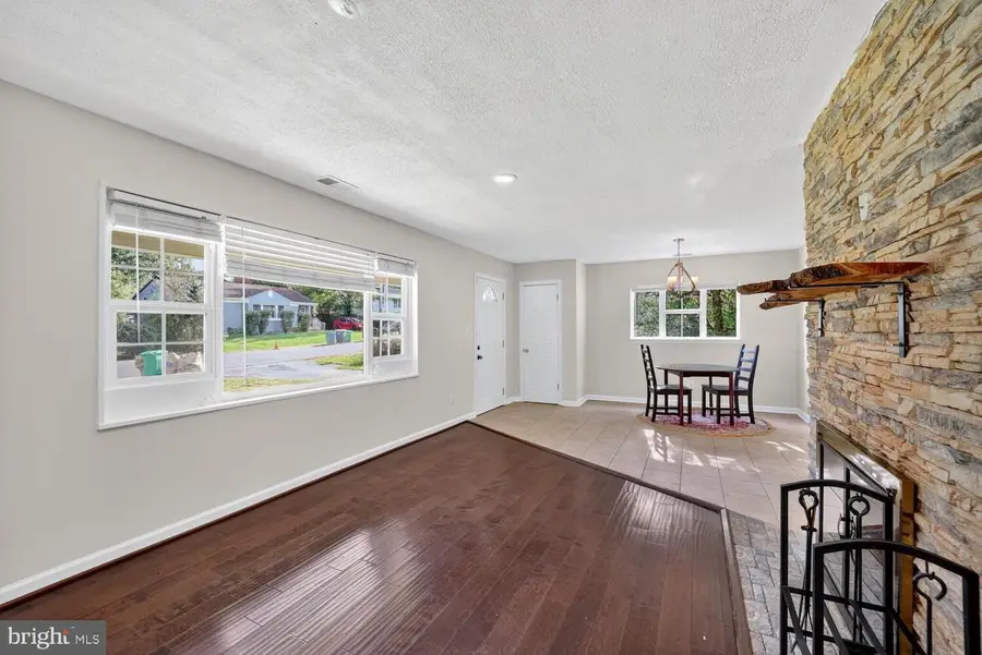 9410 Van Buren St, Lanham, MD 20706 - Image #2