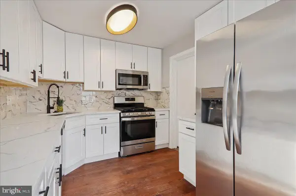 4729 68th Ave, HYATTSVILLE, MD 20784