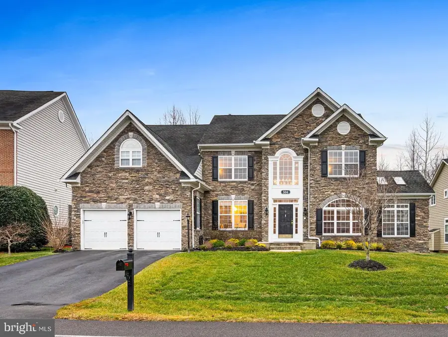 504 Ashaway Ln, Upper Marlboro, MD 20774 - Image #2