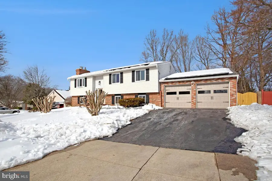 12802 Lode St, Bowie, MD 20720 - Image #2