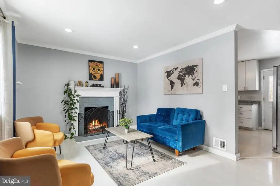 6316 Springbrook Ln, Clinton, MD 20735 - Image #2