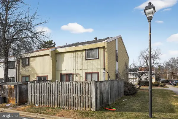 8606 Brae Brooke Dr, LANHAM, MD 20706