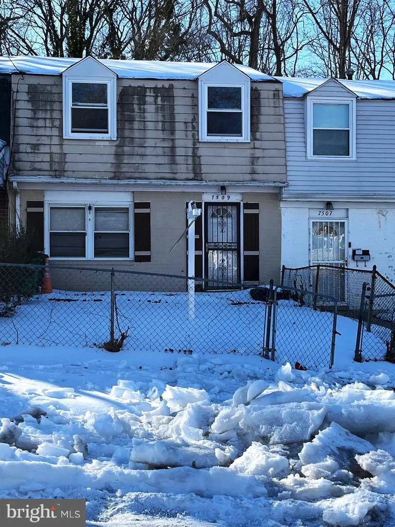 7509 Allendale Dr, Landover, MD 20785 - #1