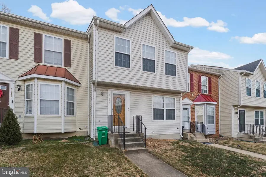 7244 Flag Harbor Dr, District Heights, MD 20747 - #2