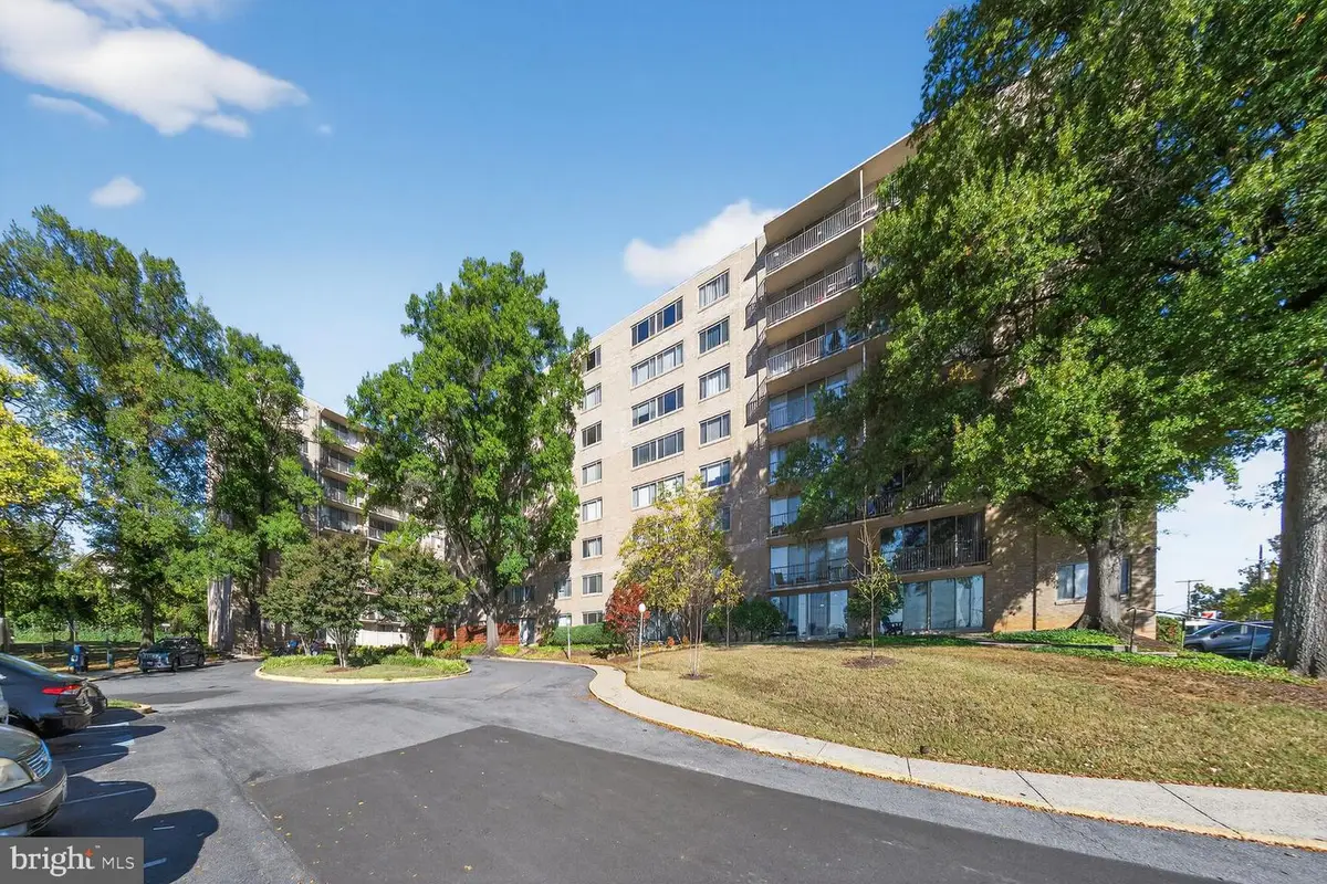 4410 Oglethorpe St #703, Hyattsville, MD 20781 - #1