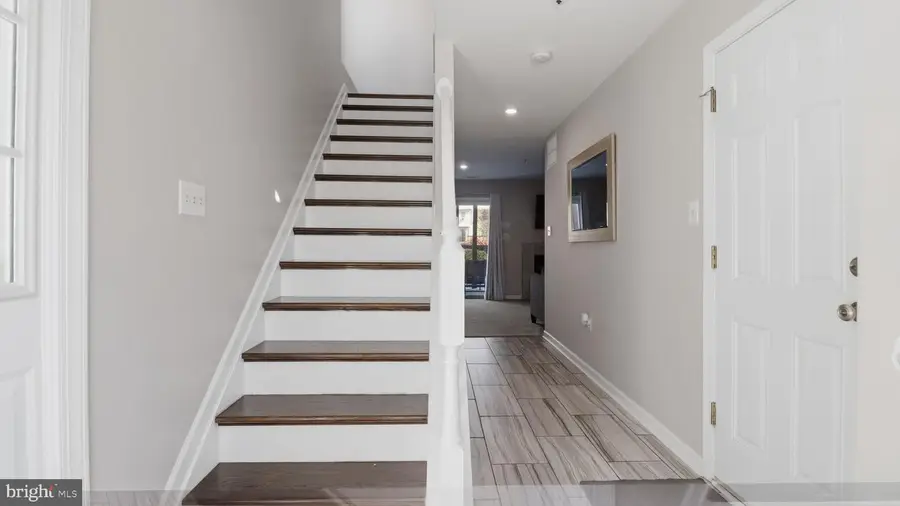 15922 Edgeview Ter, Bowie, MD 20716 - Image #2