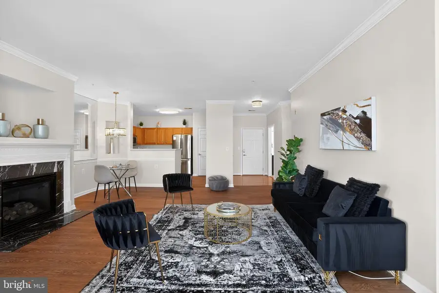 14040 New Acadia Ln #406, Kettering, MD 20774 - #2