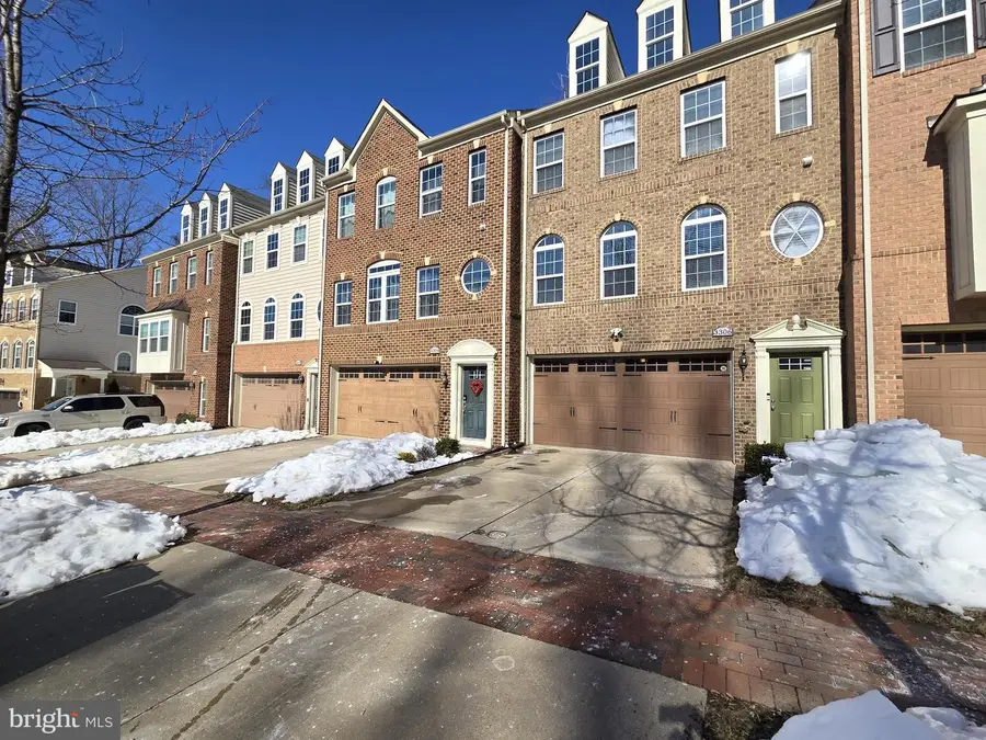 3306 Shalbourne Ln, Upper Marlboro, MD 20774 - Image #2