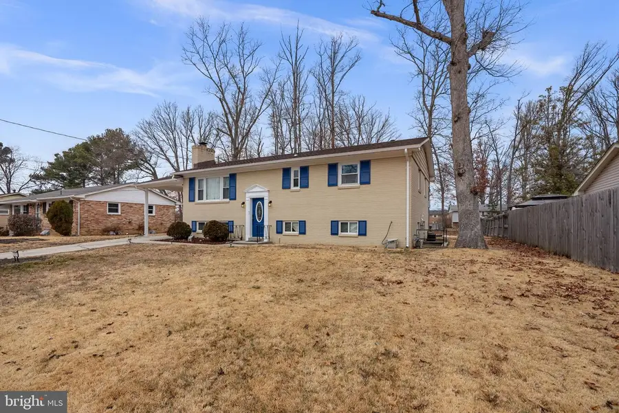 9618 Small Dr, Clinton, MD 20735 - #2
