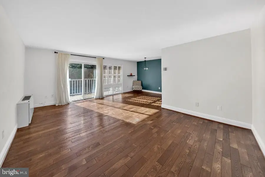 1005 Chillum Rd #207, Hyattsville, MD 20782 - #2