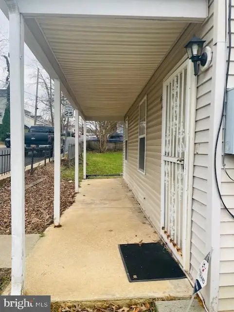 901 Nova Ave, Capitol Heights, MD 20743 - #2