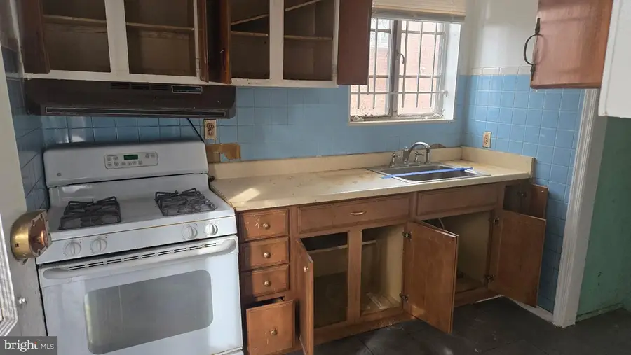 3617 Dixon St, Temple Hills, MD 20748 - Image #2