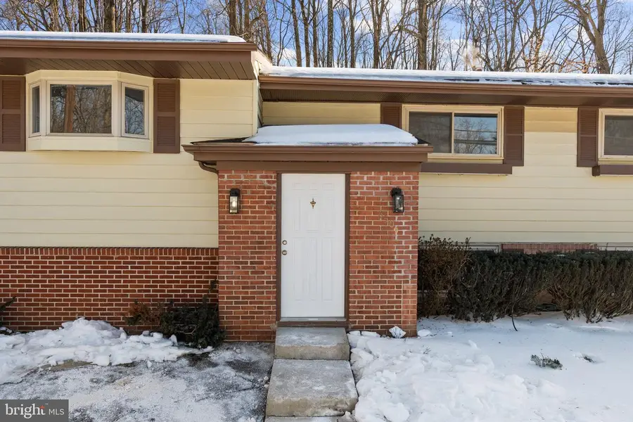 6509 Wilburn Dr, Capitol Heights, MD 20743 - #2