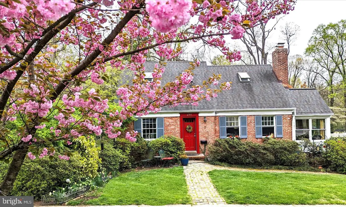 6715 Queens Chapel Rd, Hyattsville, MD 20782 - #1