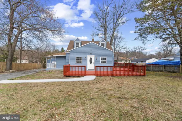 4104 Maple Rd, SUITLAND, MD 20746