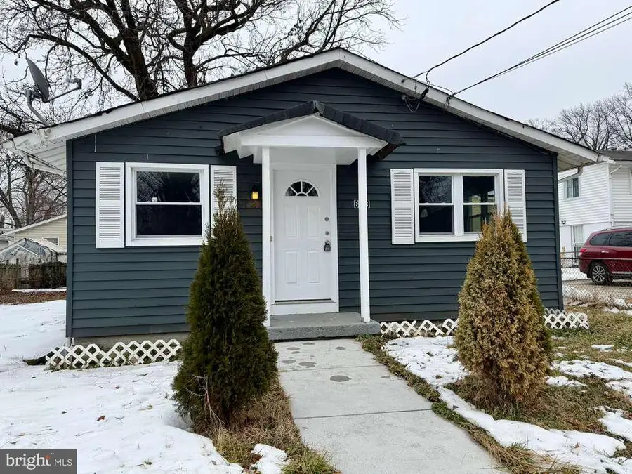 828 Clovis Ave, Capitol Heights, MD 20743 - #2