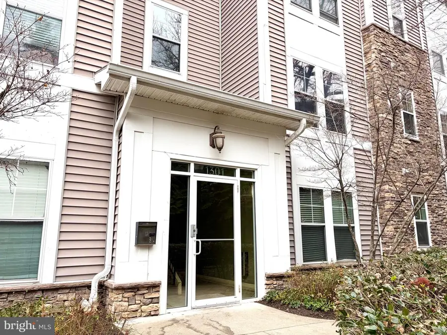1301 Karen Blvd #201, Capitol Heights, MD 20743 - #3