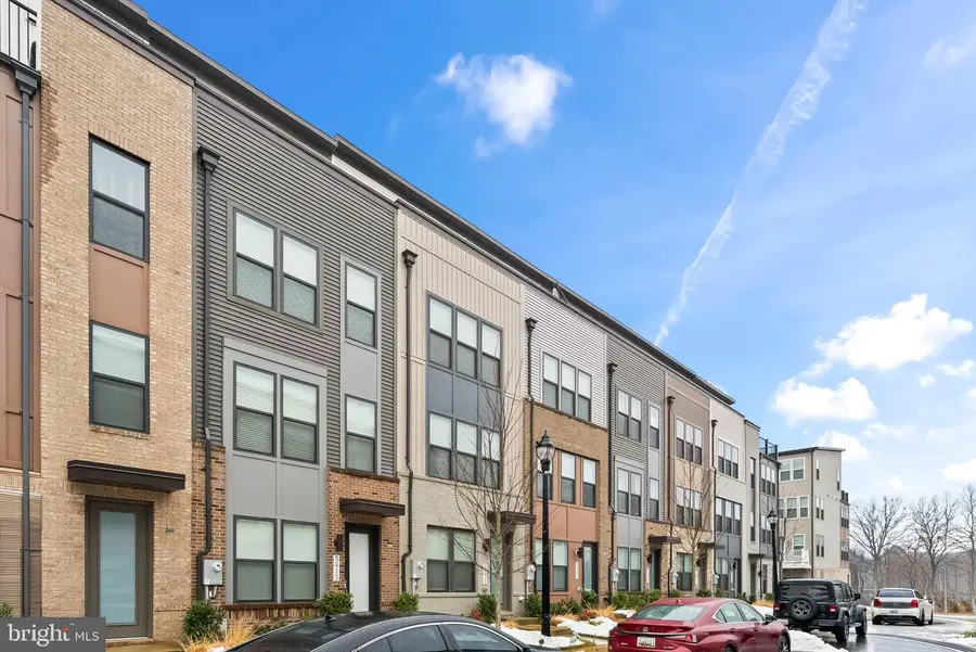 5611 Alpha Ave, Hyattsville, MD 20782 - #2