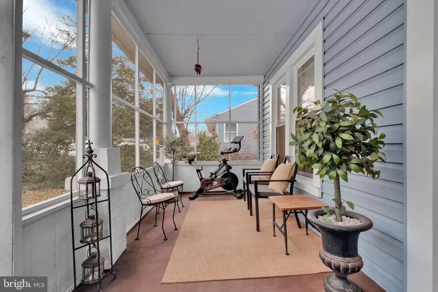 4810 Fox St, College Park, MD 20740 - #3